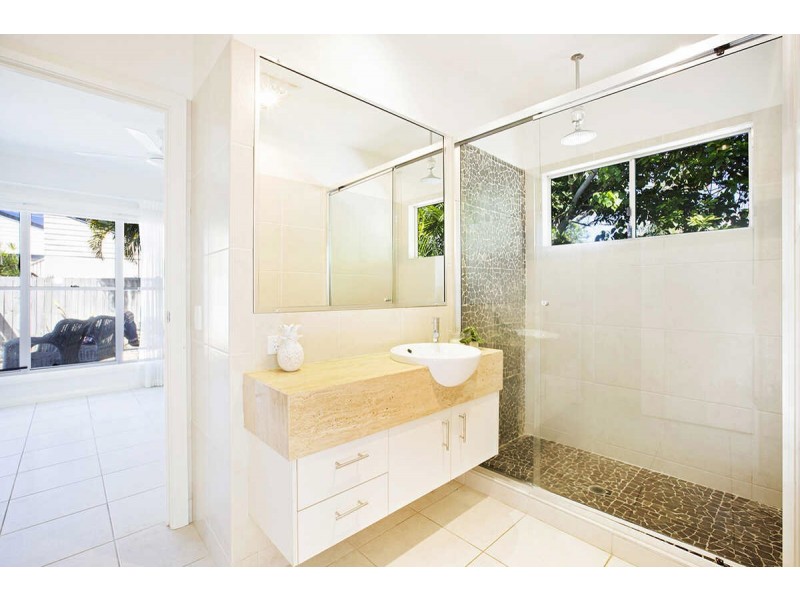 17 Dalpura Street, Buddina QLD 4575