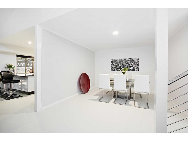 142  Oceanic Drive, Warana QLD 4575
