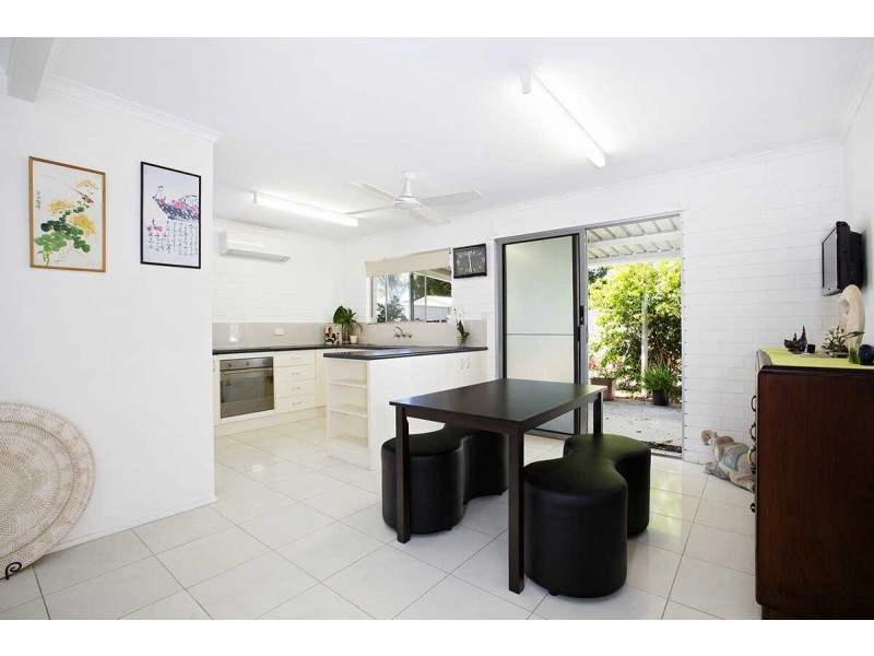 11  Palara Street, Buddina QLD 4575