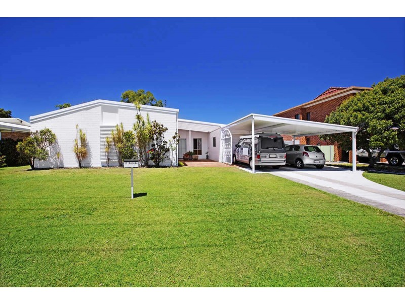 11  Palara Street, Buddina QLD 4575