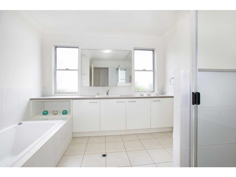 10  Tranquil Place, Alexandra Headland QLD 4572