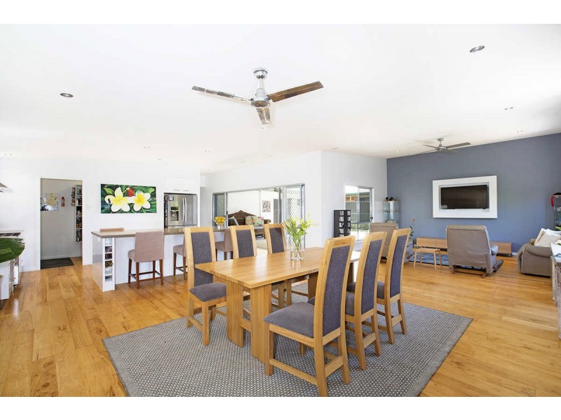 21  Undara Avenue, Buddina QLD 4575