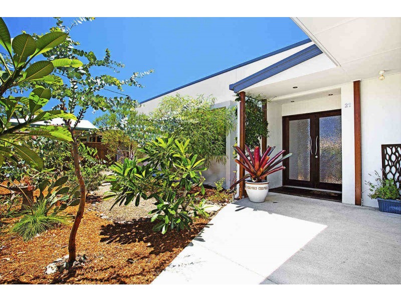 21  Undara Avenue, Buddina QLD 4575