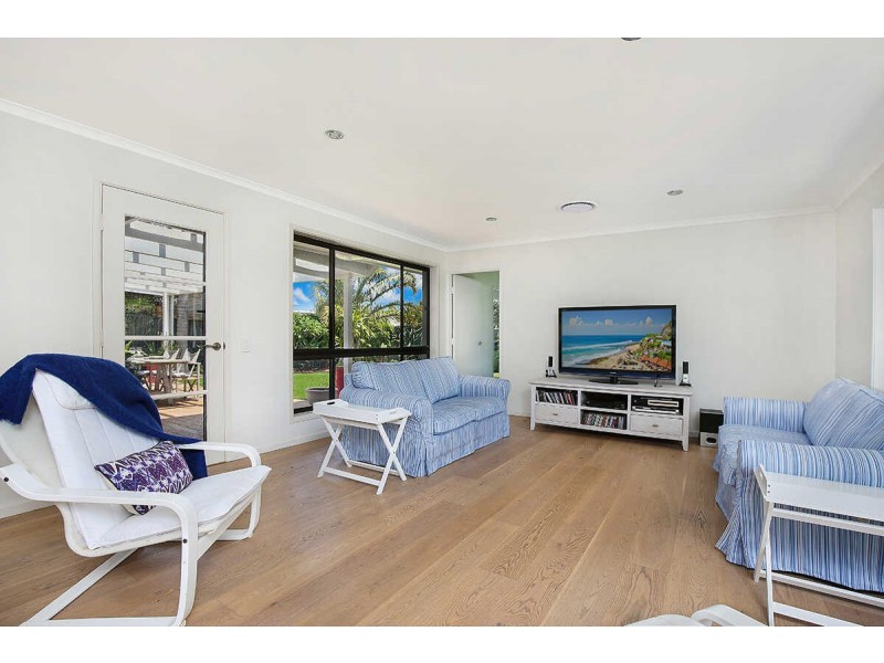 5  Marana Street, Warana QLD 4575