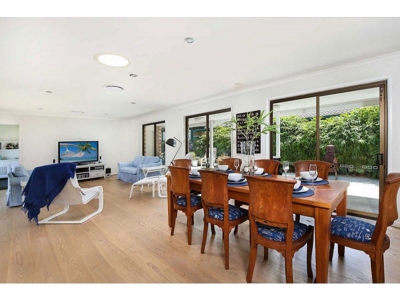 5  Marana Street, Warana QLD 4575