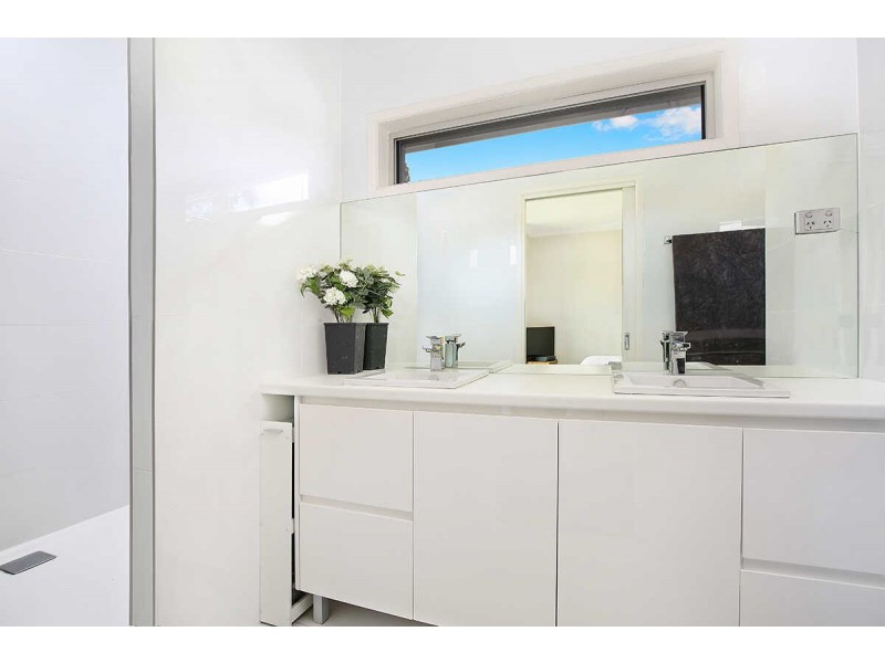 5  Marana Street, Warana QLD 4575