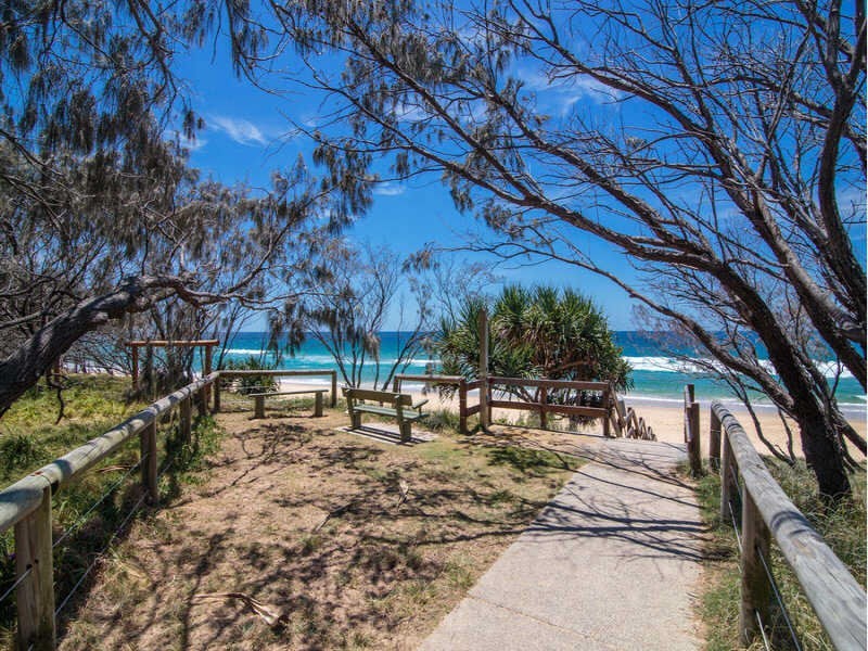 2/32  Oomoo Street, Buddina QLD 4575