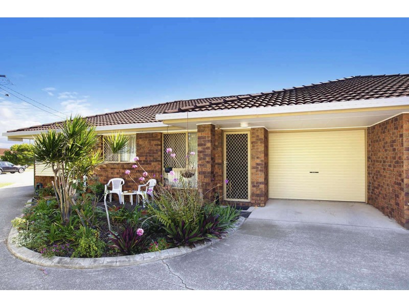 1/2  Bakali Court, Warana QLD 4575