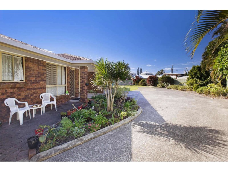 1/2  Bakali Court, Warana QLD 4575