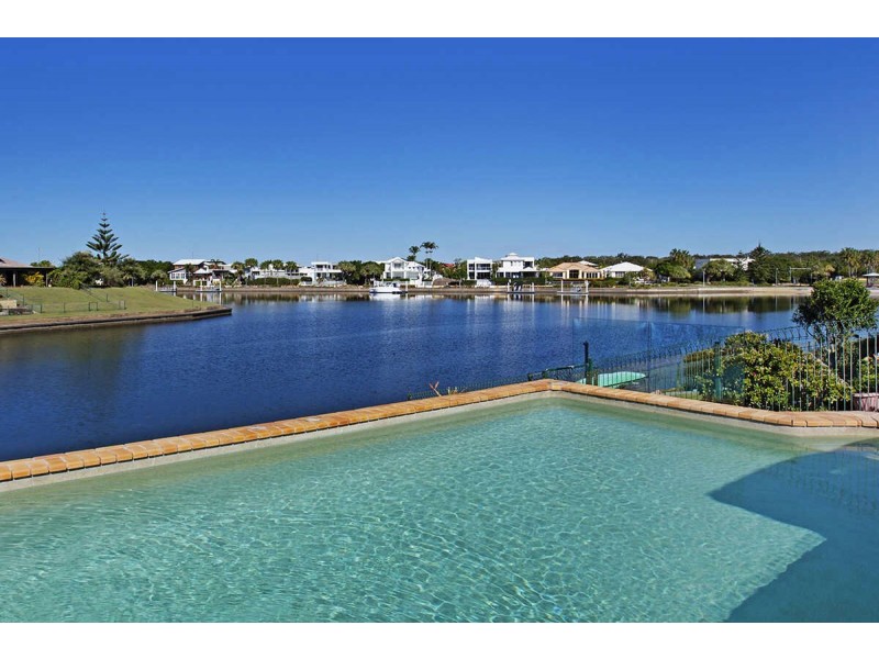 195/4  Melody Court, Warana QLD 4575