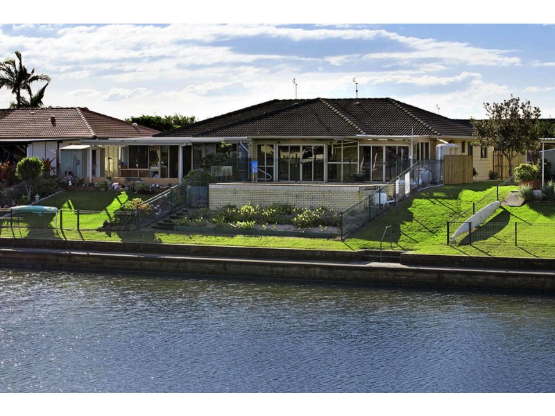 195/4  Melody Court, Warana QLD 4575