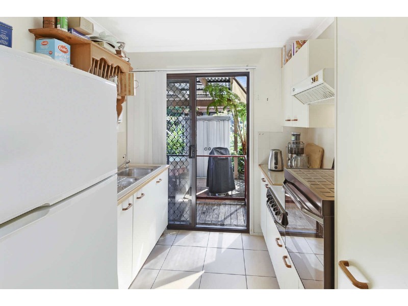 106/8  Melody Court, Warana QLD 4575