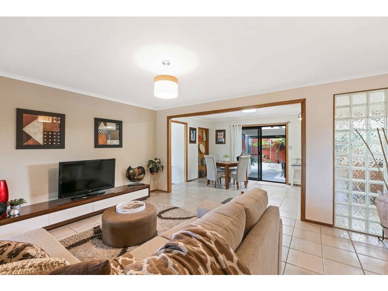 13  Bandaroo Street, Warana QLD 4575