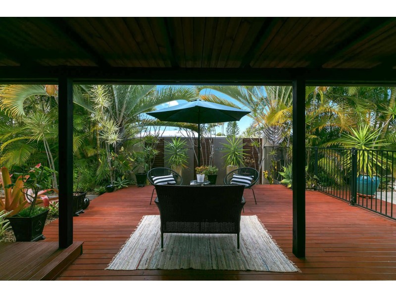 13  Bandaroo Street, Warana QLD 4575