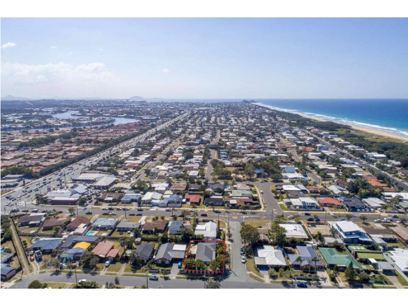 13  Bandaroo Street, Warana QLD 4575