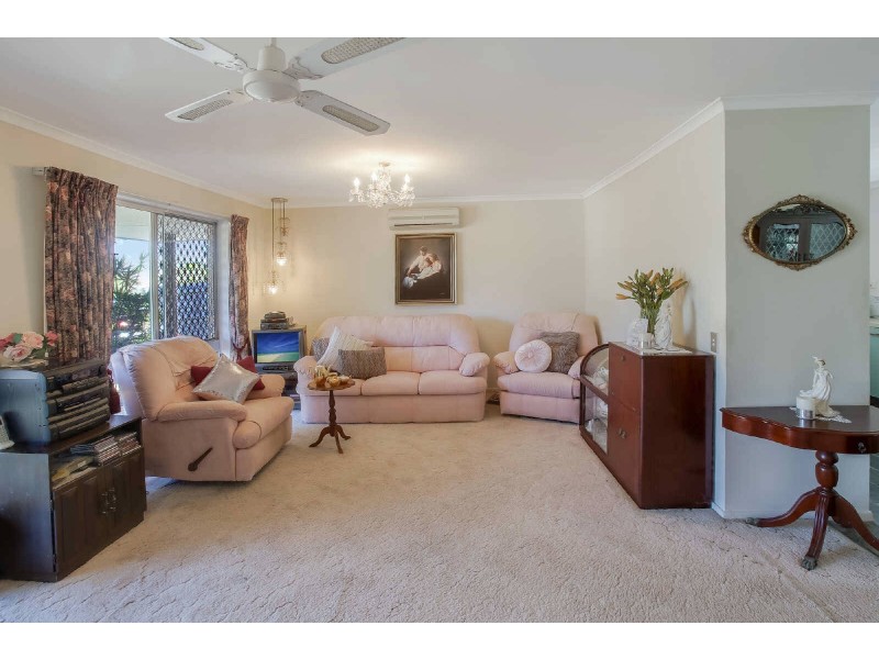 15  Pheasant Street, Parrearra QLD 4575