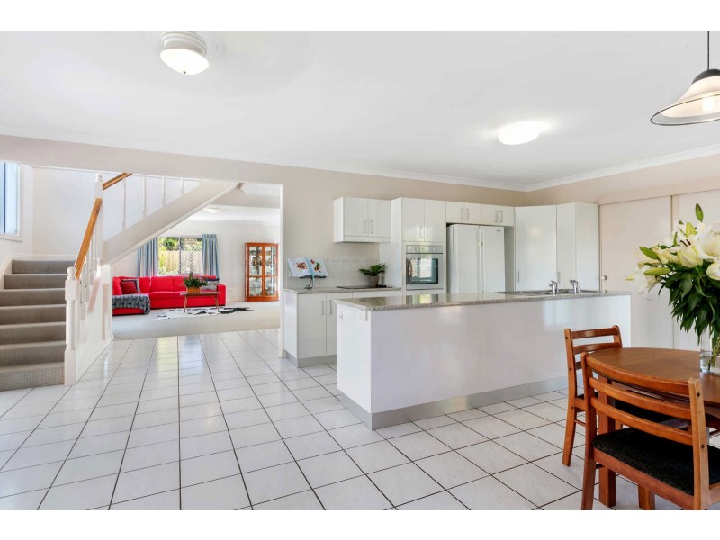 80  Lowanna Drive, Buddina QLD 4575