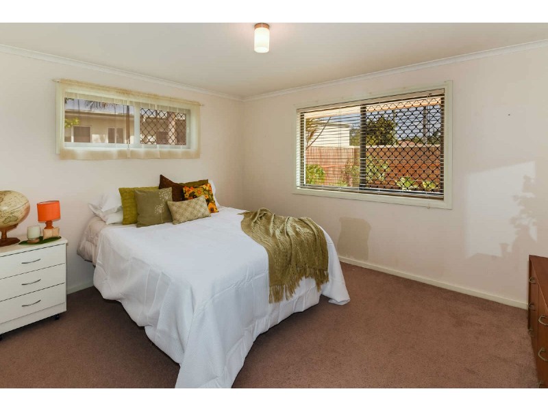 1  Kite Place, Parrearra QLD 4575