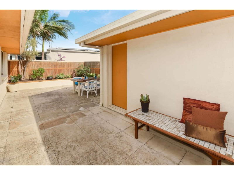 1  Kite Place, Parrearra QLD 4575