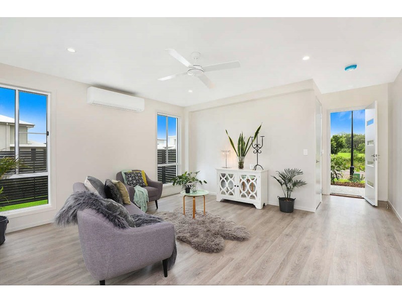 2 Hideaway Street, Birtinya QLD 4575