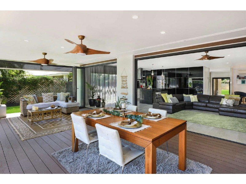 3  Ludwig Court, Pelican Waters QLD 4551