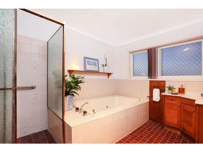 17  Myoora Court, Minyama QLD 4575