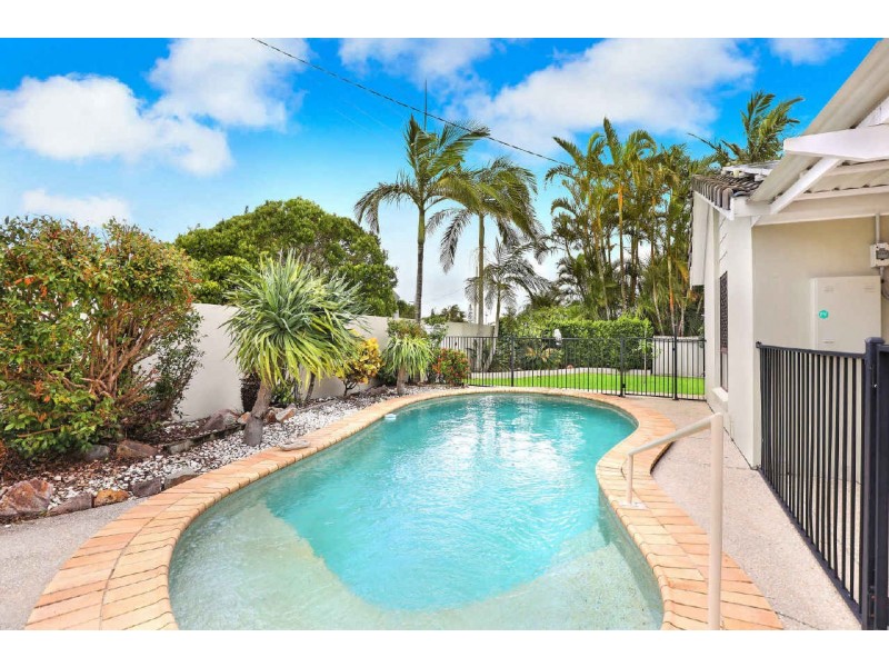 22 Parari Street, Warana QLD 4575