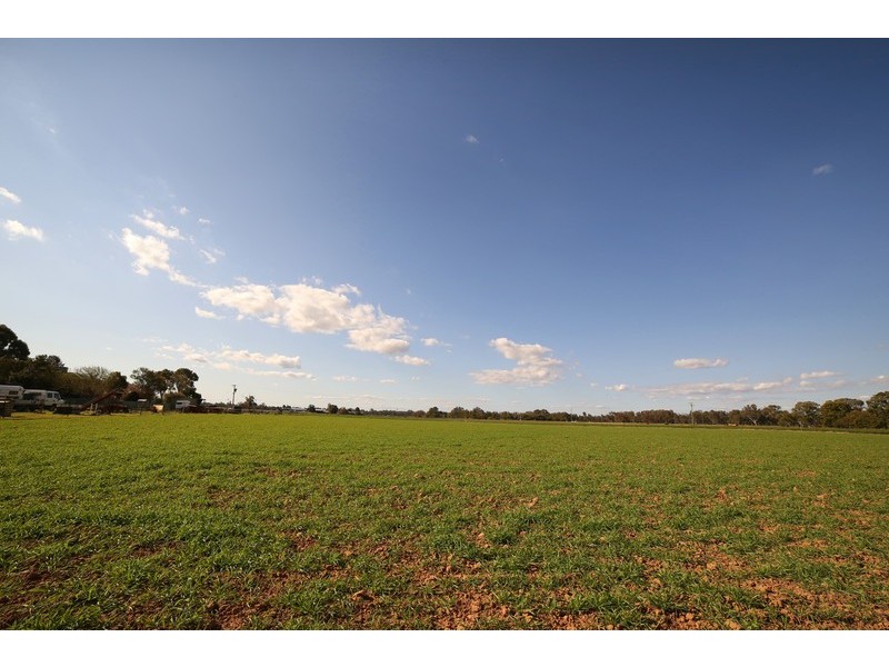 14R Nulla Road, Dubbo NSW 2830