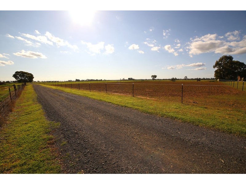 14R Nulla Road, Dubbo NSW 2830