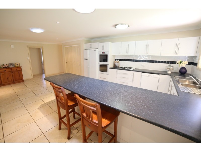 21 Namoi Crescent, Dubbo NSW 2830