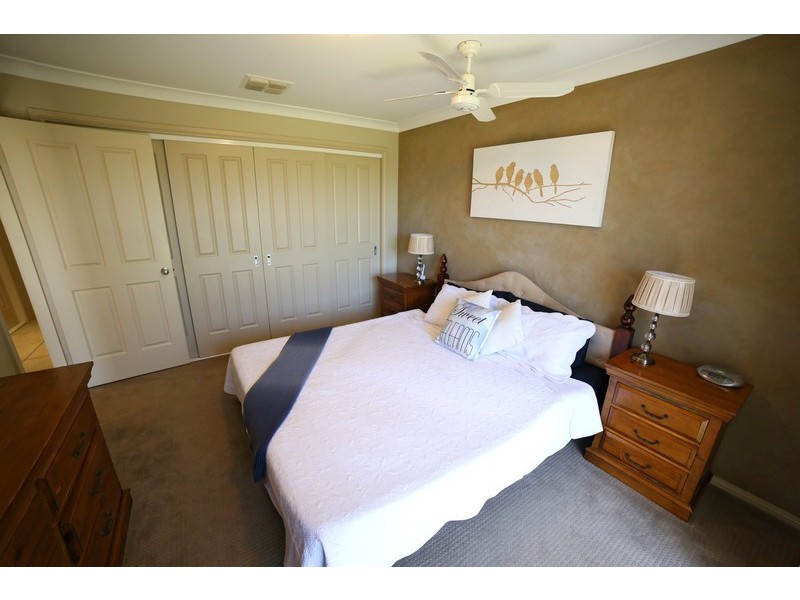 21 Namoi Crescent, Dubbo NSW 2830