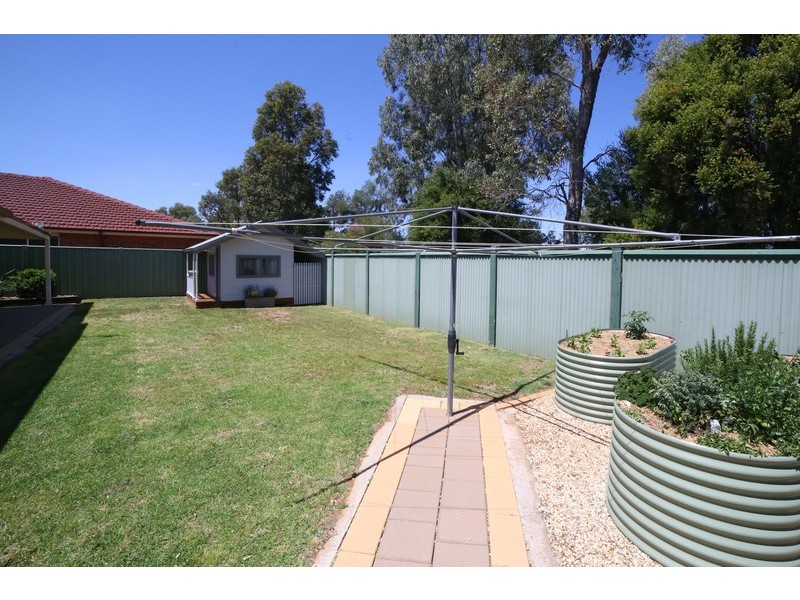 21 Namoi Crescent, Dubbo NSW 2830