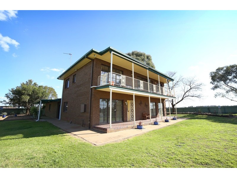 14R Nulla Road, Dubbo NSW 2830