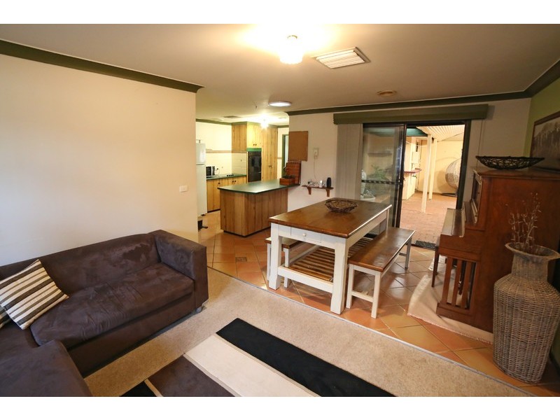 8 Sovereign Street, Dubbo NSW 2830