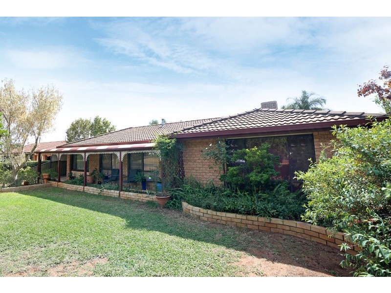 8 Sovereign Street, Dubbo NSW 2830