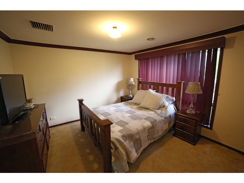 8 Sovereign Street, Dubbo NSW 2830