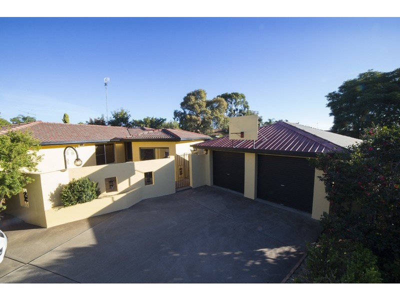 2 Cedar Court, Dubbo NSW 2830
