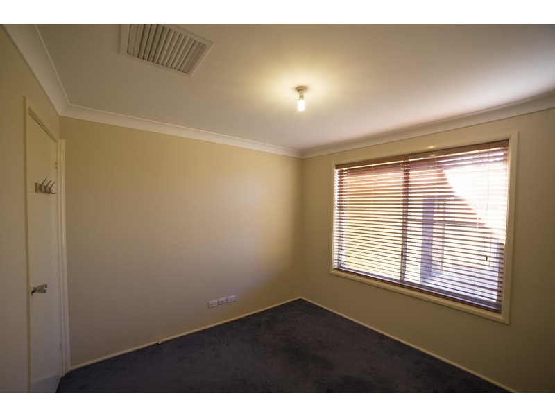 2 Cedar Court, Dubbo NSW 2830