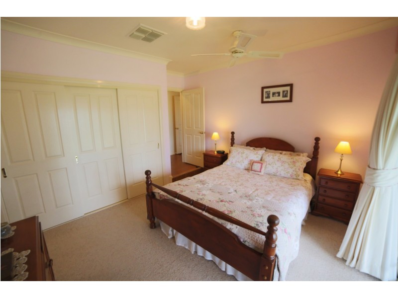 35R Buckhobble Road, Dubbo NSW 2830