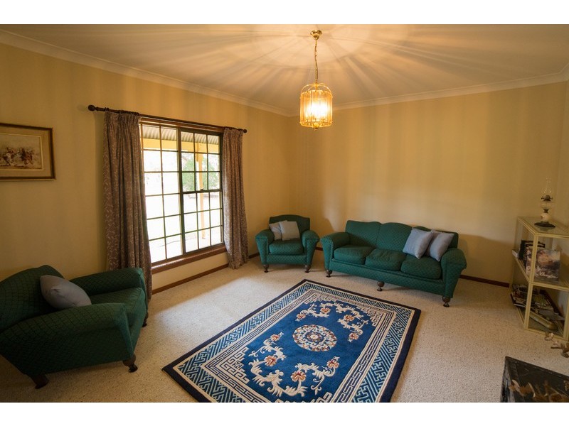 7R Yallamba Road, Dubbo NSW 2830