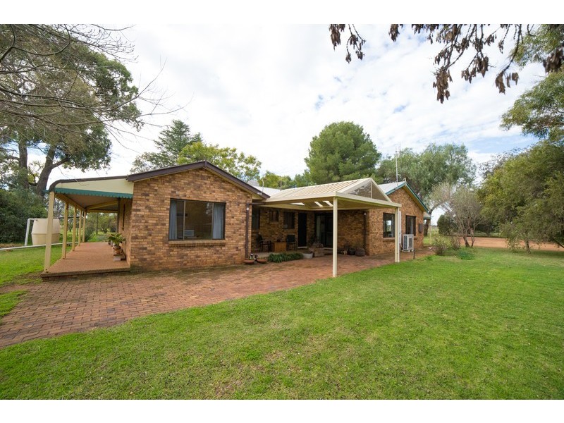 7R Yallamba Road, Dubbo NSW 2830