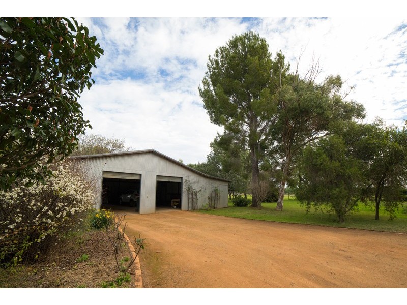 7R Yallamba Road, Dubbo NSW 2830