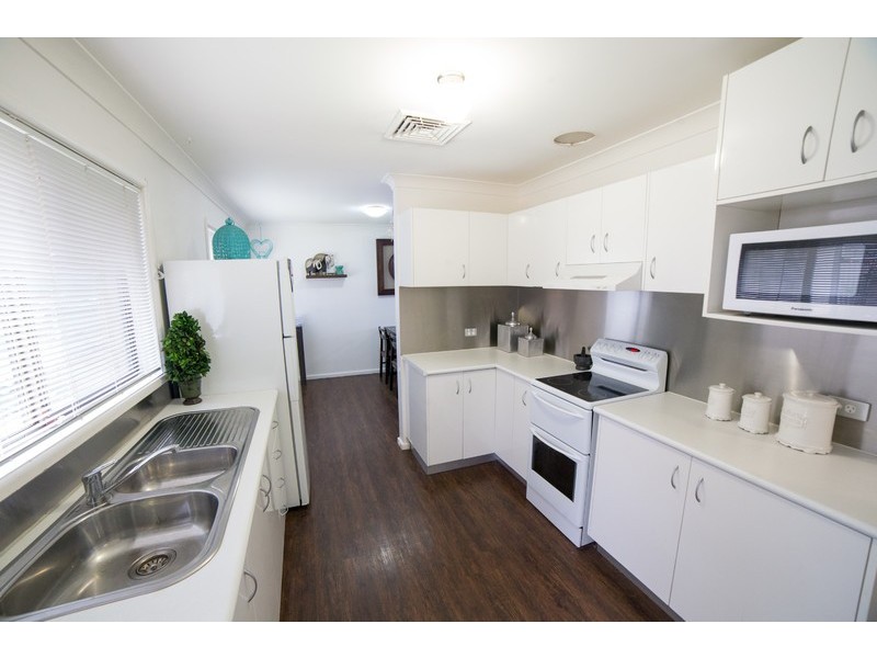 4 Heather Street, Dubbo NSW 2830