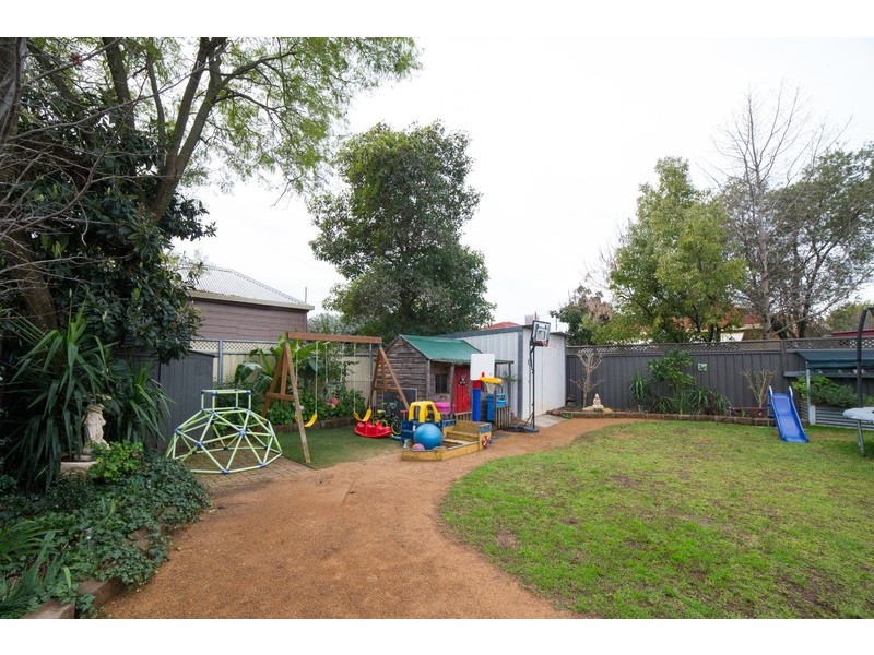 4 Heather Street, Dubbo NSW 2830