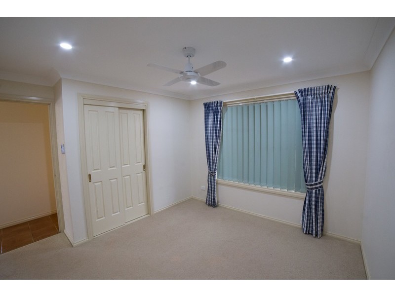 2 Brian Hambly Place, Dubbo NSW 2830