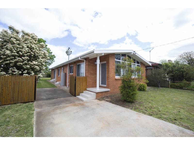 8 Peters Street, Dubbo NSW 2830