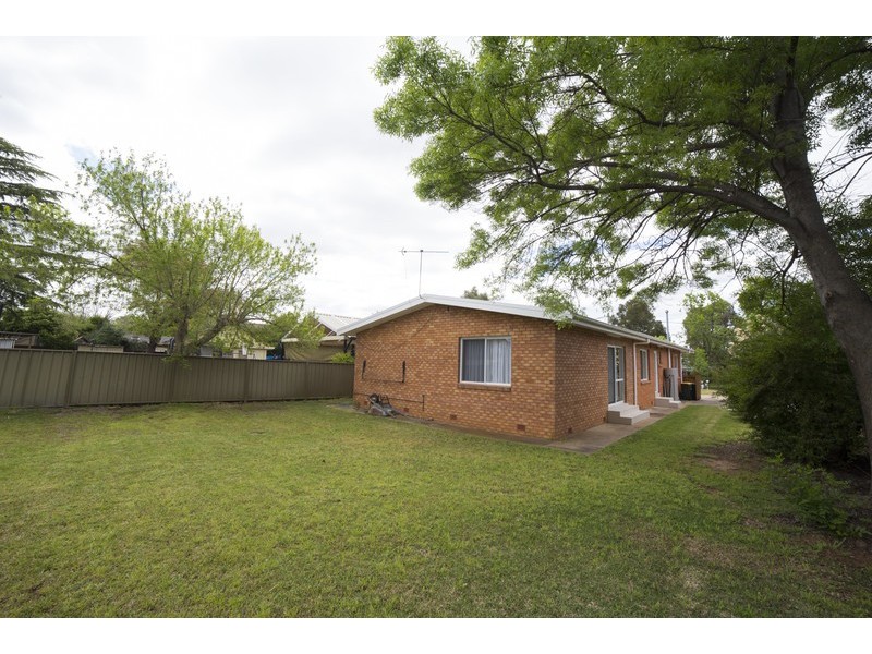 8 Peters Street, Dubbo NSW 2830