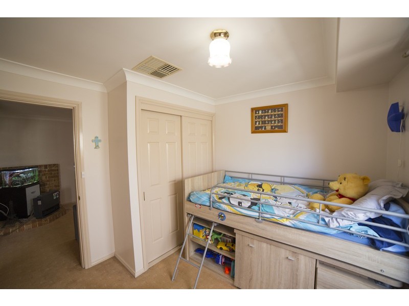 61 Websdale Drive, Dubbo NSW 2830