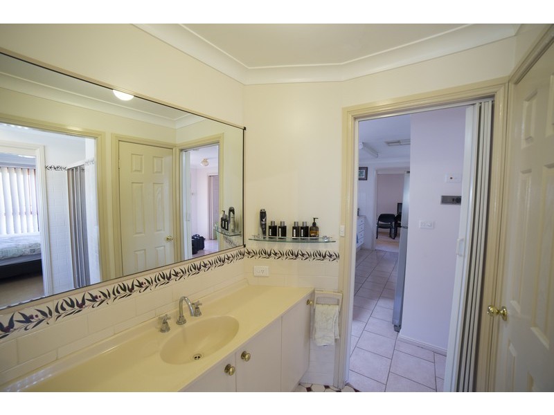 61 Websdale Drive, Dubbo NSW 2830