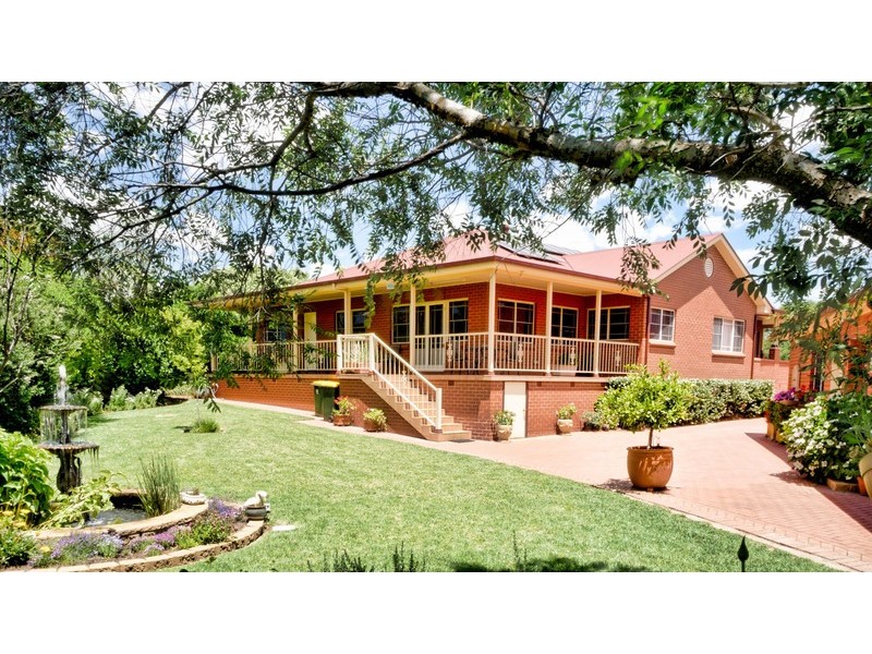 5 Brian Hambly Place, Dubbo NSW 2830